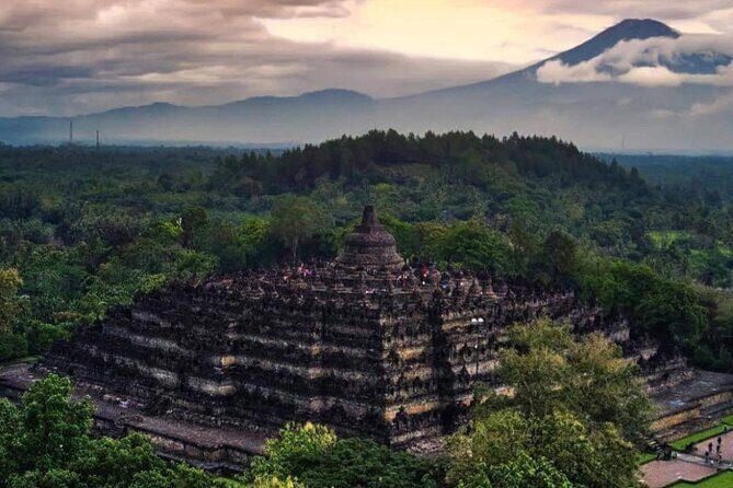 1 day tour borobudur temple,prambanan temple,plaosan temple - Stop 1: Borobudur Temple’s layered stone world (2 hours on site)