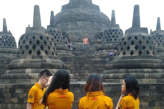 Borobudur Sunrise on the Top of Stupa Borobudur Temple - How the Merapi jeep ride fits into a 9–11 hour day