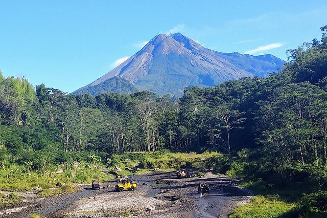 Merapi Volcano and Great Temples Tour - Prambanan temples: where the guide time pays off