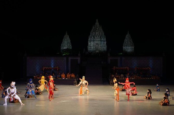 Prambanan Temple (Sunset) – Ramayana / Roro Jonggrang Ballet - 3 hours in the temple compounds: what to focus on
