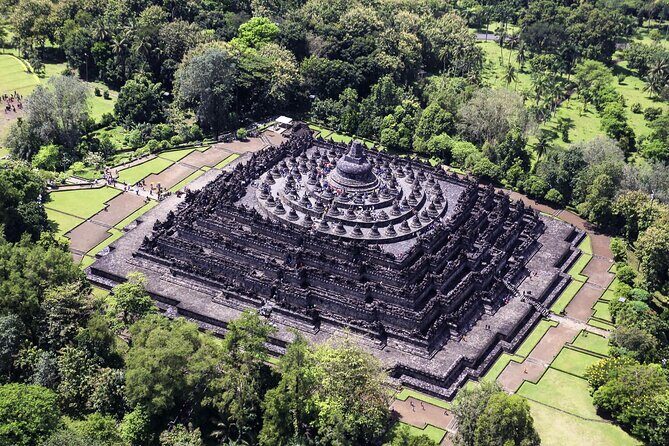 Yogyakarta Borobudur sunrise Guarantee Climb up and Prambanan - Prambanan first: Hindu Trimurti, height, and story-led visiting